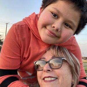 Meet your Posher, Ethan